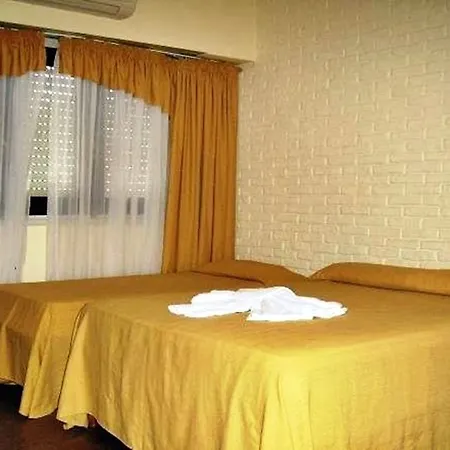 San Remo Hotel 2*